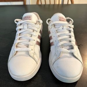 Adidas Grand Court Cloudfoam Lifestyle Court Comfort Shoes